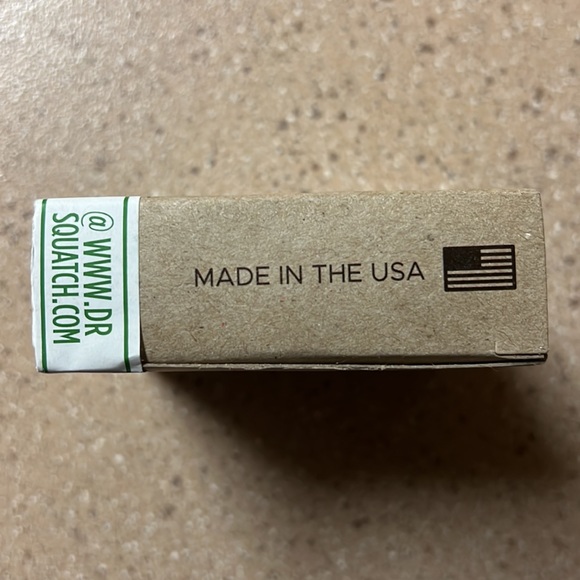 Dr Squatch 5oz Men’s Bar Soap - Cool Fresh Aloe 🌱 - Picture 3 of 5